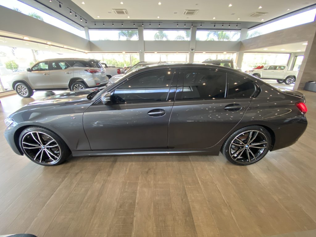 320i  M  Sport 2.0 - 2021/2021