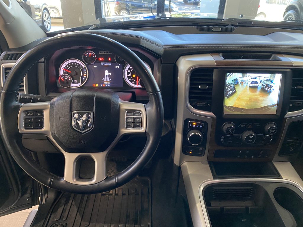 1500 Classic laramie 5.7 - 2022/2022