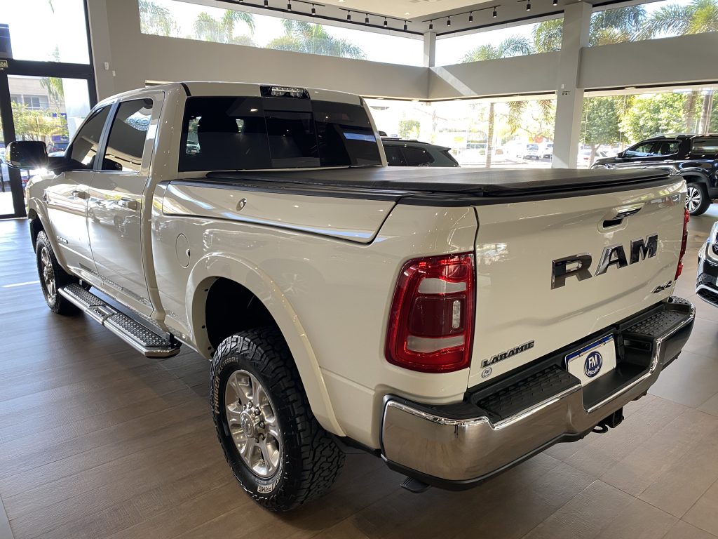 2500  Laramie  6.7 - 2021/2021