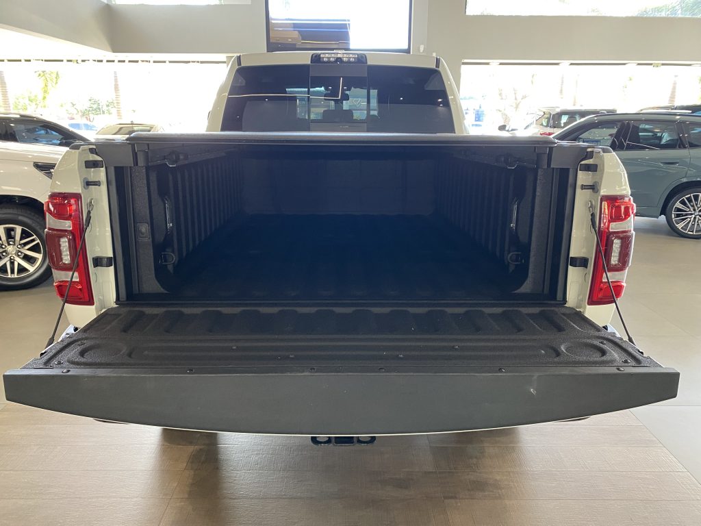 2500  Laramie  6.7 - 2021/2021