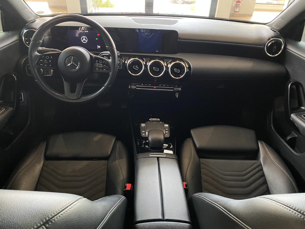 A200  Sedan  Style 1.3 - 2020/2020